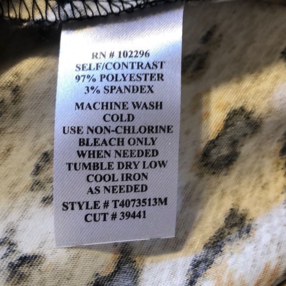 Connected apparel dress - Picture 4 of 4